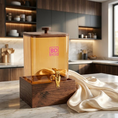SQUARE BROWN GLASS JUICE DISPENSER WITH WOODEN STAND – ELEGANT & STYLISH SERVING! 🥤🤎