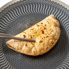 Premium Honeycomb Non-Stick Tawa Pan – রান্নায় আনুন Professional Touch! 🍳🥞