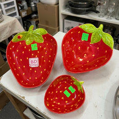 PINTERESTY STRAWBERRY CERAMIC SERVING DISHES – CUTE, COLORFUL & AESTHETIC! 🍓✨