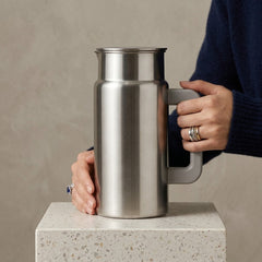 Premium Vacuum Insulated Stainless Steel Jug – Hot & Cold Beverage Serving Made Easy! 🧊☕🫗