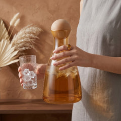 Elegant Borosilicate Glass Decanter with Natural Cork Lid – Stylish, Heat-Resistant &amp; Perfect for Everyday Serving! 🍹🍊🌻