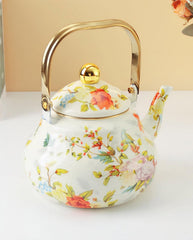 Vintage-Style Floral Enamel Tea Kettle – Timeless Beauty for Every Tea Moment ☕🌸✨