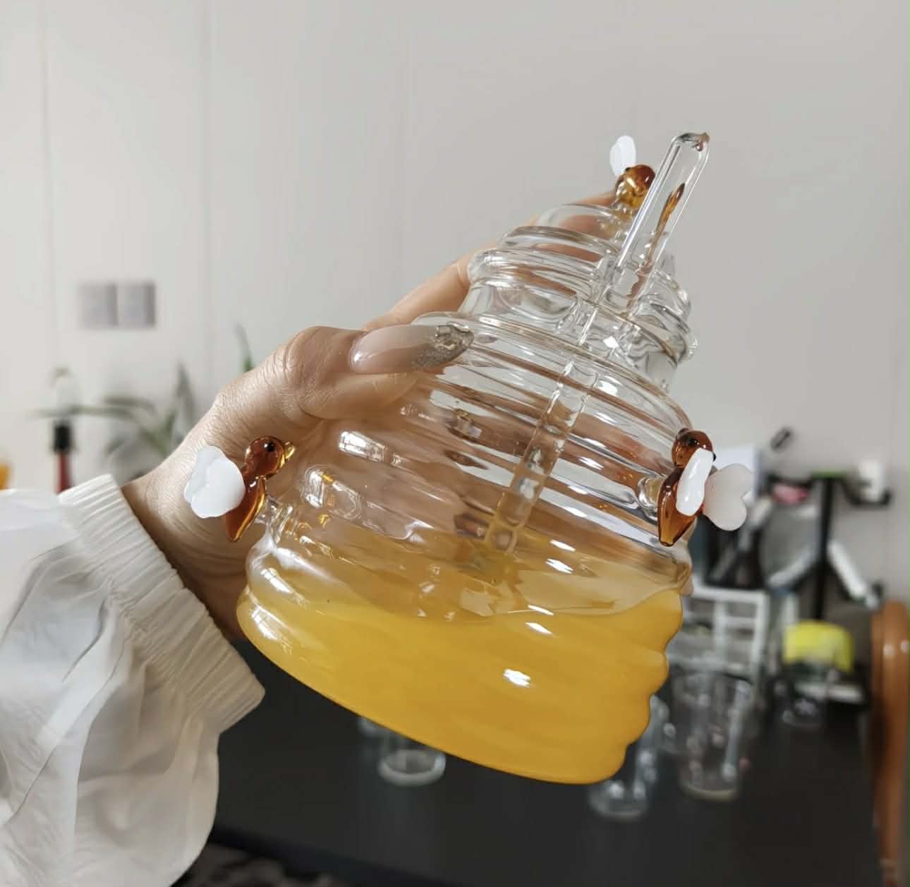 Transparent Bee Jar Unique Tapered Jar Honey Pot Sealed Honeycombs Shape Large Honey Bottle Honey Pot Jar